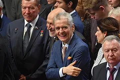 Онищенко осудил Малышеву за слова об «истреблении» природой женщин