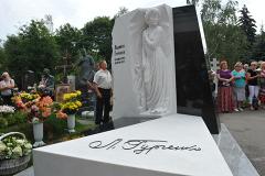 На московских кладбищах начнут проводить культурные мероприятия
