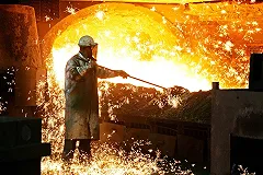 Тела трех человек обнаружены у доменной печи меткомбината в Магнитогорске