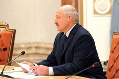 Лукашенко обвинил «разных данквертов» в проблемах с поставками еды в Россию