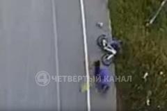 В Преображенском парке велосипедист сбил женщину