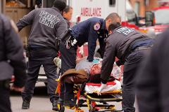 Убийца полицейских в Нью-Йорке мстил за погибших афроамериканцев