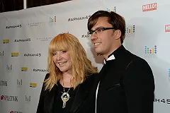 67-летняя Алла Пугачёва снялась голой в ванной ради шоу Максима Галкина