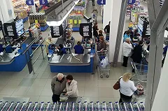 В Тюмени снова убили продавца и украли инкассаторскую сумку с деньгами