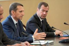 Медведев потребовал изъять «Боярышник» из розницы