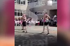 Уволена завуч школы, в которой, по мнению Соловьева, дети станцевали «ЛГБТ-танец»