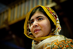 Раненая талибами девочка получила премию Политковской