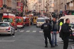 Спецоперация в Париже: убиты случайный прохожий и полицейская собака