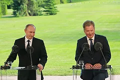 Путин перестал появляться на публике и позвонил Обаме