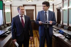 Высокинский и Володин сделали совместное заявление о мерах поддержки МСП