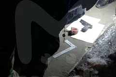 Неизвестный застрелил женщину у её подъезда — видео