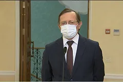 Свердловские власти ответили на просьбу Роспотребнадзора вернуть коронавирусные ограничения