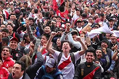 Перуанца, приехавшего пожить в Екатеринбург после ЧМ-2018, высылают из России