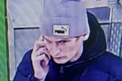 В Екатеринбурге вор разом вынес из магазина 20 килограммов орехов