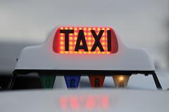В Екатеринбурге сервис такси Uber протестирует оплату наличными