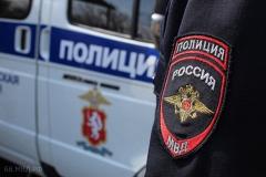 Мигрант ножом изрезал женщину в Свердловской области