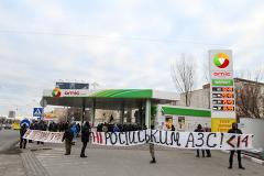 Украина приостановила транзит российских грузовиков