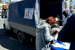 Екатеринбуржцы подозревают политиков в вербовке пенсионеров к выборам