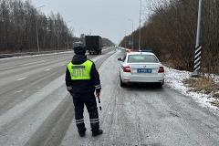 На трассе между Челябинском и Екатеринбургом остановят движение