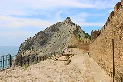 Вице-спикер парламента Крыма счел провокацией слова Порошенко