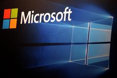 Годовая выручка Microsoft упала впервые с 2009 года