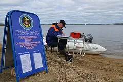 Специалисты МЧС приглашают владельцев лодок и катеров пройти техосмотр