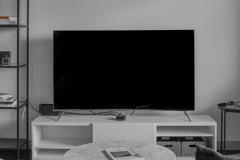 В Екатеринбурге олимпийскому чемпиону по боксу продали сломанный телевизор