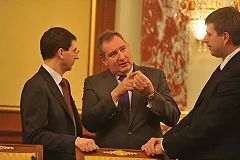 Источник: Рогозин выстрелил себе в ногу