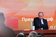 Корреспондент «Россия-24» рассказал, чем кормят журналистов на ПКФ Путина