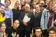 Легендарный декан журфака УрФУ покидает пост