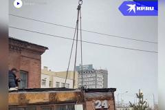 В Екатеринбурге возле элитной гимназии на Хохрякова снесли шаурмячную