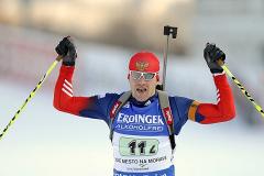 Волков принес России первую медаль биатлонного сезона