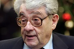 Умер советский журналист Валентин Зорин