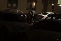 В Екатеринбурге молодую пару застали за занятием сексом во дворе