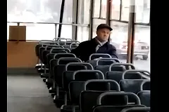 В Екатеринбурге пассажир без маски парализовал движение трамваев