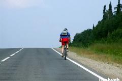 УГИБДД еще раз напоминает велосипедистам, как уцелеть на дорогах
