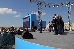 В Киеве назвали Крымский мост украинским и поблагодарили Бога за его создание