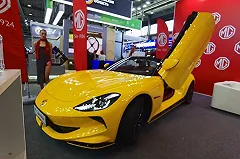 В Екатеринбурге из-за «Иннопрома» взлетели цены на такси