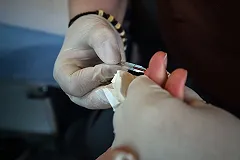 В Екатеринбурге лишили родительских прав мать, не лечившую своего ребенка от ВИЧ