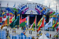 В Екатеринбург на фестиваль молодежи прибыли 200 иностранцев