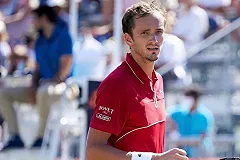 Теннисист Медведев признался в страхе проиграть из-за стыда перед россиянами