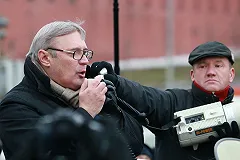 Автомобиль Касьянова забросали яйцами во Владимире