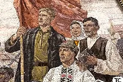 «У меня вышло 100 долларов». Карлсон пришел в шок от цен в российском супермаркете