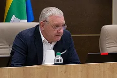 В мэрии Екатеринбурга отстроились от заявления депутата Колесникова о стоимости проезда (ВИДЕО)