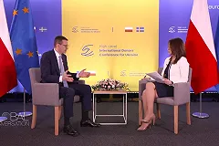 Польский премьер призвал искоренить «русский мир» как «раковую опухоль»