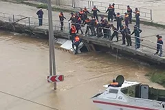 Глава МЧС по Приморью погиб при спасении людей из реки