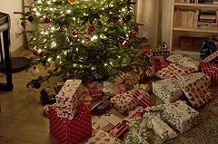 «А на сертификат в IKEA многие немцы едят в ресторане». Особенности национальных новогодних подарков