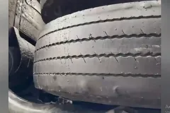 На автобусе, разбившемся под Екатеринбургом, заметили «убитую» резину