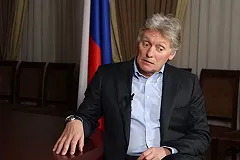 Песков объяснил, будут ли россиян теперь наказывать за пацифистские лозунги