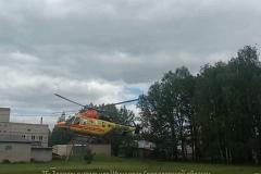 Спасенных в лесу детей по просьбе матери вертолетом перевозят в Тюмень (ВИДЕО)